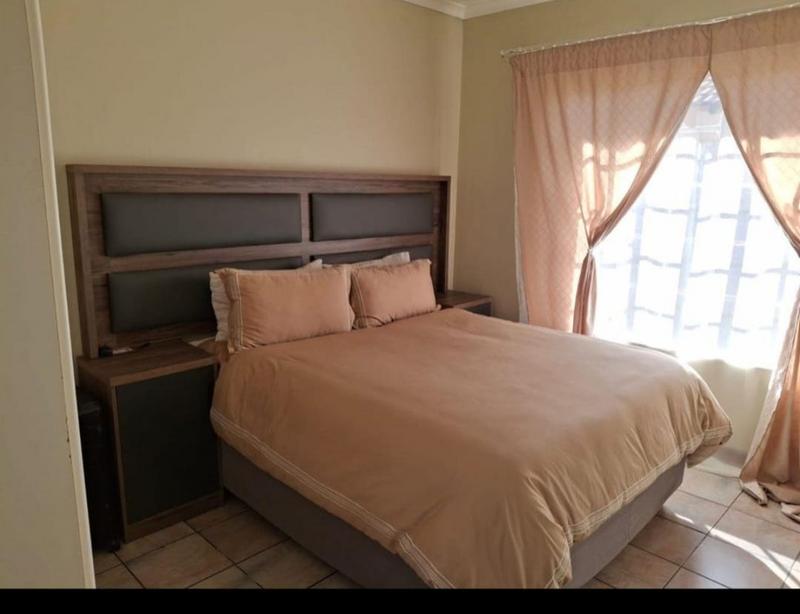 2 Bedroom Property for Sale in Sasolburg Free State